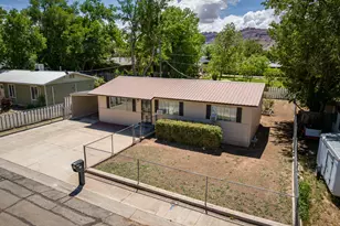 527 W Palisade Dr, Moab, UT 84532 - Photo 31