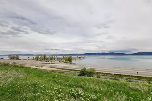 917 N Harbor Village Dr E, Garden City, UT 84028 - Photo 43