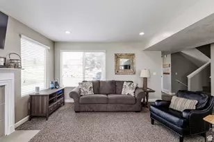 917 N Harbor Village Dr E, Garden City, UT 84028 - Photo 9