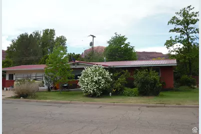 477 W Grand Cir, Moab, UT 84532 - Photo 1