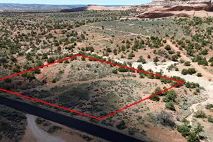 148 S Joe Wilson Dr, La Sal, UT 84530 - Photo 1
