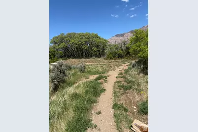 1660 Dunsinane Cir, Ogden, UT 84401 - Photo 9