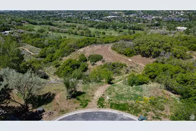 1660 Dunsinane Cir, Ogden, UT 84401 - Photo 3