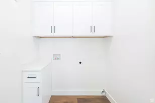 8410 S 890 E, Paradise, UT 84328 - Photo 17