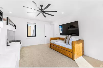 898 W Sapphire Sky Ln, Saint George, UT 84790 - Photo 35