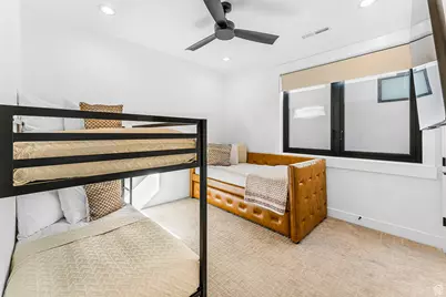 898 W Sapphire Sky Ln, Saint George, UT 84790 - Photo 33