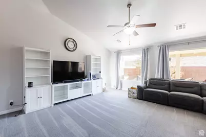 833 W 4100 S, Saint George, UT 84790 - Photo 9