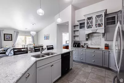 833 W 4100 S, Saint George, UT 84790 - Photo 15