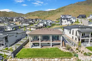 1749 W Oakridge Circle, Lehi, UT 84043 - Photo 37