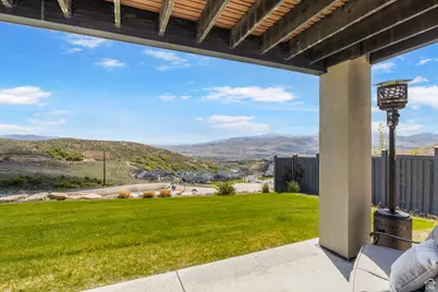 1749 W Oakridge Cir, Lehi, UT 84043 - Photo 43