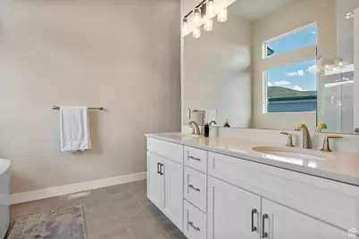 1749 W Oakridge Cir, Lehi, UT 84043 - Photo 23