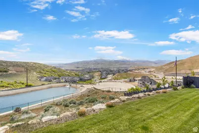 1749 W Oakridge Cir, Lehi, UT 84043 - Photo 45