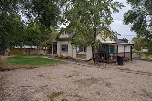 1341 E Crk Rd, Cottonwood Heights, UT 84093 - Photo 3