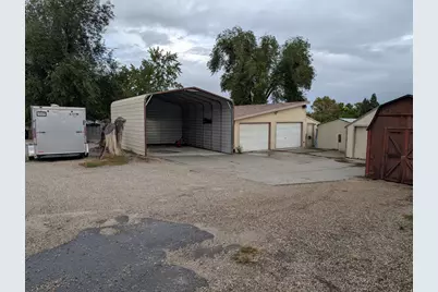 1341 E Creek Rd, Cottonwood Heights, UT 84093 - Photo 7