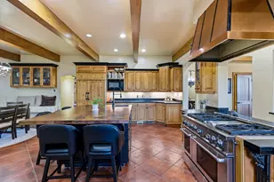 3770 Sugar Leo Rd, Bloomington, UT 84790 - Photo 17