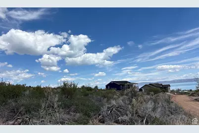 427 W Bluegrass Way #16, Garden City, UT 84028 - Photo 5