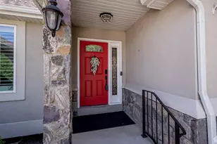 6721 S Costa Cv E, Cottonwood Heights, UT 84121 - Photo 9