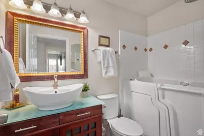 6721 S Costa Cv E, Cottonwood Heights, UT 84121 - Photo 35