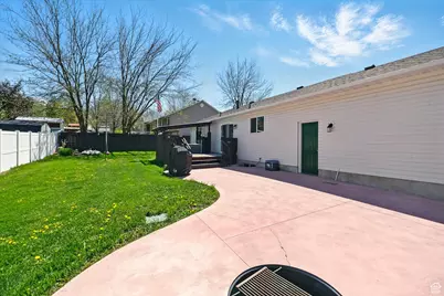579 E 260 S, Smithfield, UT 84335 - Photo 9