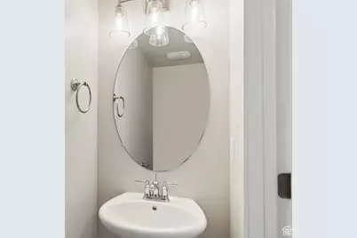 951 N 215 W, Santaquin, UT 84655 - Photo 11