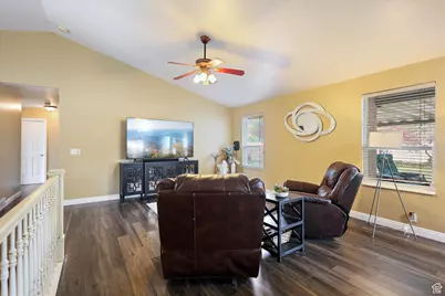 9496 S 1930 W, South Jordan, UT 84095 - Photo 11