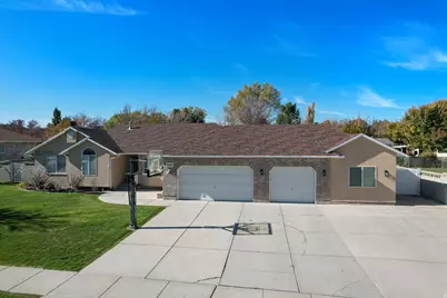 9496 S 1930 W, South Jordan, UT 84095 - Photo 3