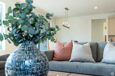 9847 S Castello Ct #5, South Jordan, UT 84095 - Photo 7