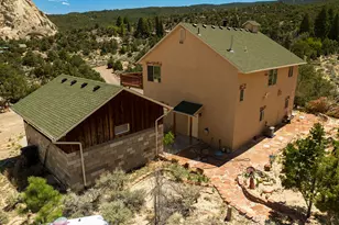 897 E Cocks Comb Dr, Teasdale, UT 84773 - Photo 61