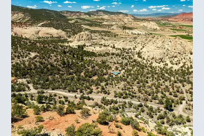 897 E Cocks Comb Dr, Teasdale, UT 84773 - Photo 51