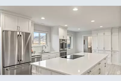 1043 W 13200 S, Riverton, UT 84065 - Photo 5