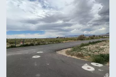 375 S 100 E, Huntington, UT 84528 - Photo 5