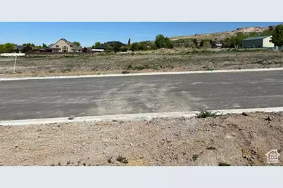 3414 N 1160 W #214-R, Pleasant View, UT 84414 - Photo 1