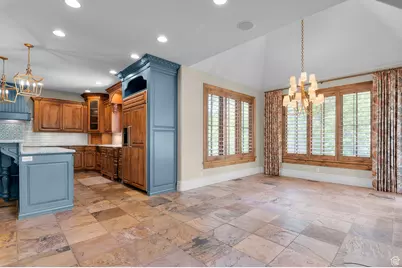 81 E Lone Hollow Dr S, Sandy, UT 84092 - Photo 11