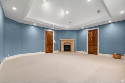 81 E Lone Hollow Dr S, Sandy, UT 84092 - Photo 29