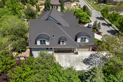 81 E Lone Hollow Dr S, Sandy, UT 84092 - Photo 93