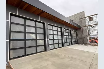 422 N Castor Ln, Salt Lake City, UT 84103 - Photo 3