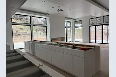 422 N Castor Ln, Salt Lake City, UT 84103 - Photo 11