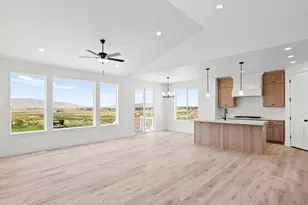 1427 N 290 E, Salem, UT 84653 - Photo 9