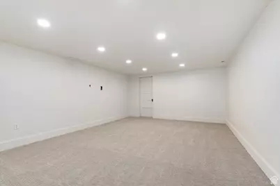 35 S Haxton Pl, Salt Lake City, UT 84102 - Photo 43