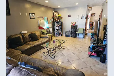 801 W Genesee Ave, Salt Lake City, UT 84104 - Photo 5