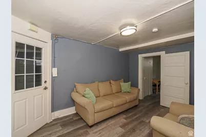 466 N 200 E, Provo, UT 84606 - Photo 35