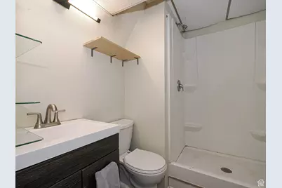 466 N 200 E, Provo, UT 84606 - Photo 47