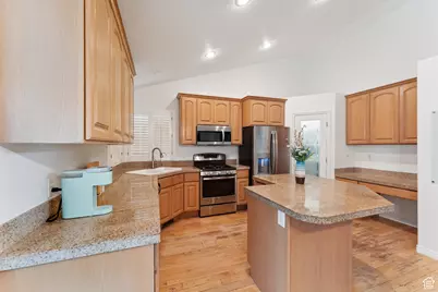 4948 S 1150 E, Ogden, UT 84403 - Photo 7