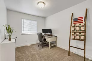 2734 E Iron Bark Aly N, Eagle Mountain, UT 84005 - Photo 15