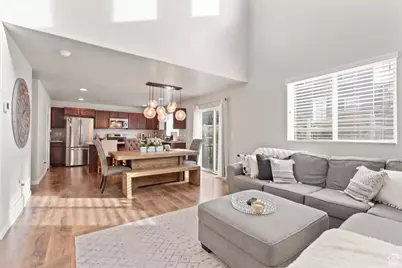 323 W Willow Creek Dr S, Saratoga Springs, UT 84045 - Photo 5