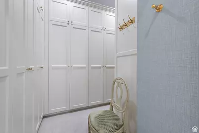 2062 E Walker Ln, Holladay, UT 84117 - Photo 23