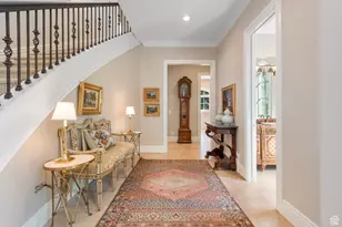 2062 E Walker Ln, Holladay, UT 84117 - Photo 13