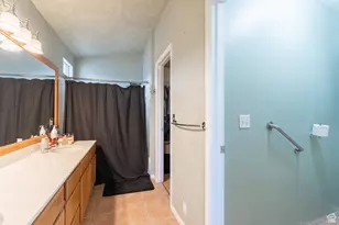 4707 W Granada Hills Ct, West Jordan, UT 84088 - Photo 15