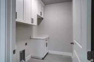 1269 W Hendrix St, Riverton, UT 84065 - Photo 7