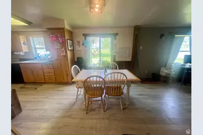 465 E Kings Ln, Green River, UT 84525 - Photo 13